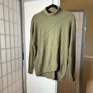 Anthropologie H by Bordeaux turtleneck long sleeved top in army green